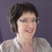 Sonja LinkedIn.jpg